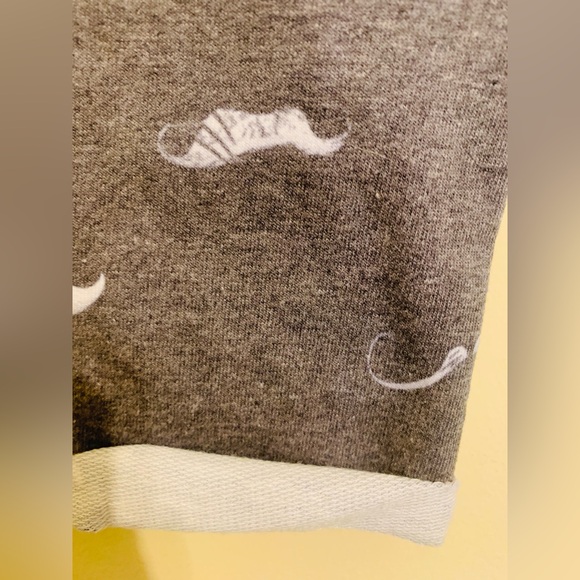 River Island Toddler Boys Dark Grey Mustache Graphic Pocket Sweatpants - Picture 4 of 4